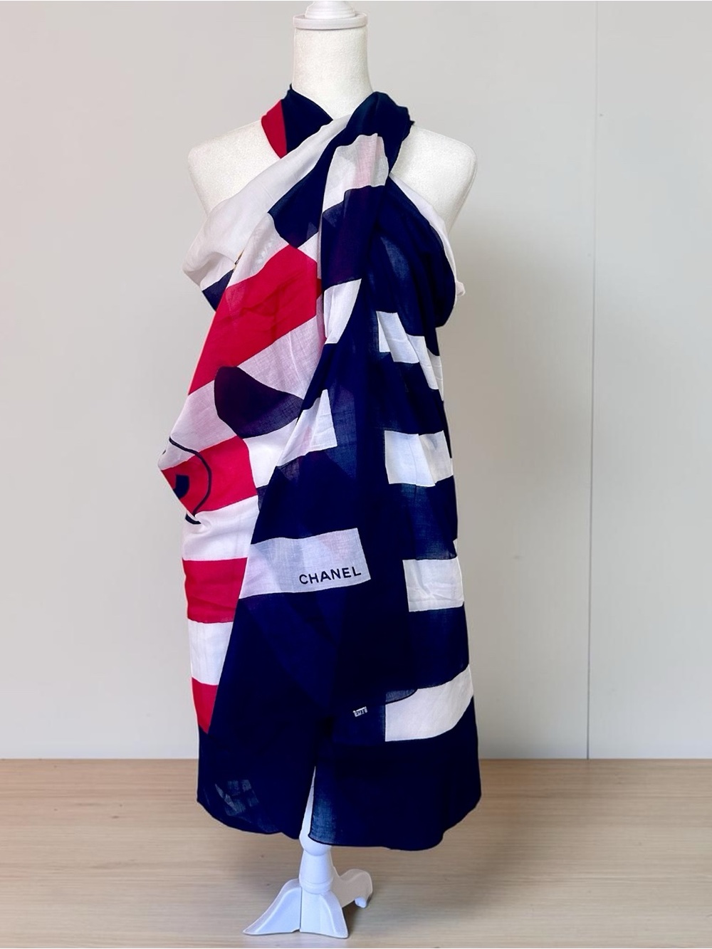 Chanel Shawl Scarf - Picture 8 of 16